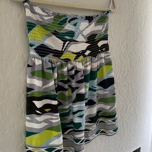 BCBG Bandeau Tunic Top - M